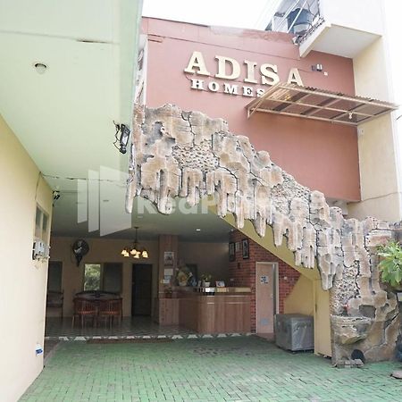Adisa Homestay Near Saiful Anwar Malang Eksteriør bilde