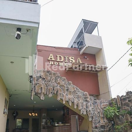 Adisa Homestay Near Saiful Anwar Malang Eksteriør bilde