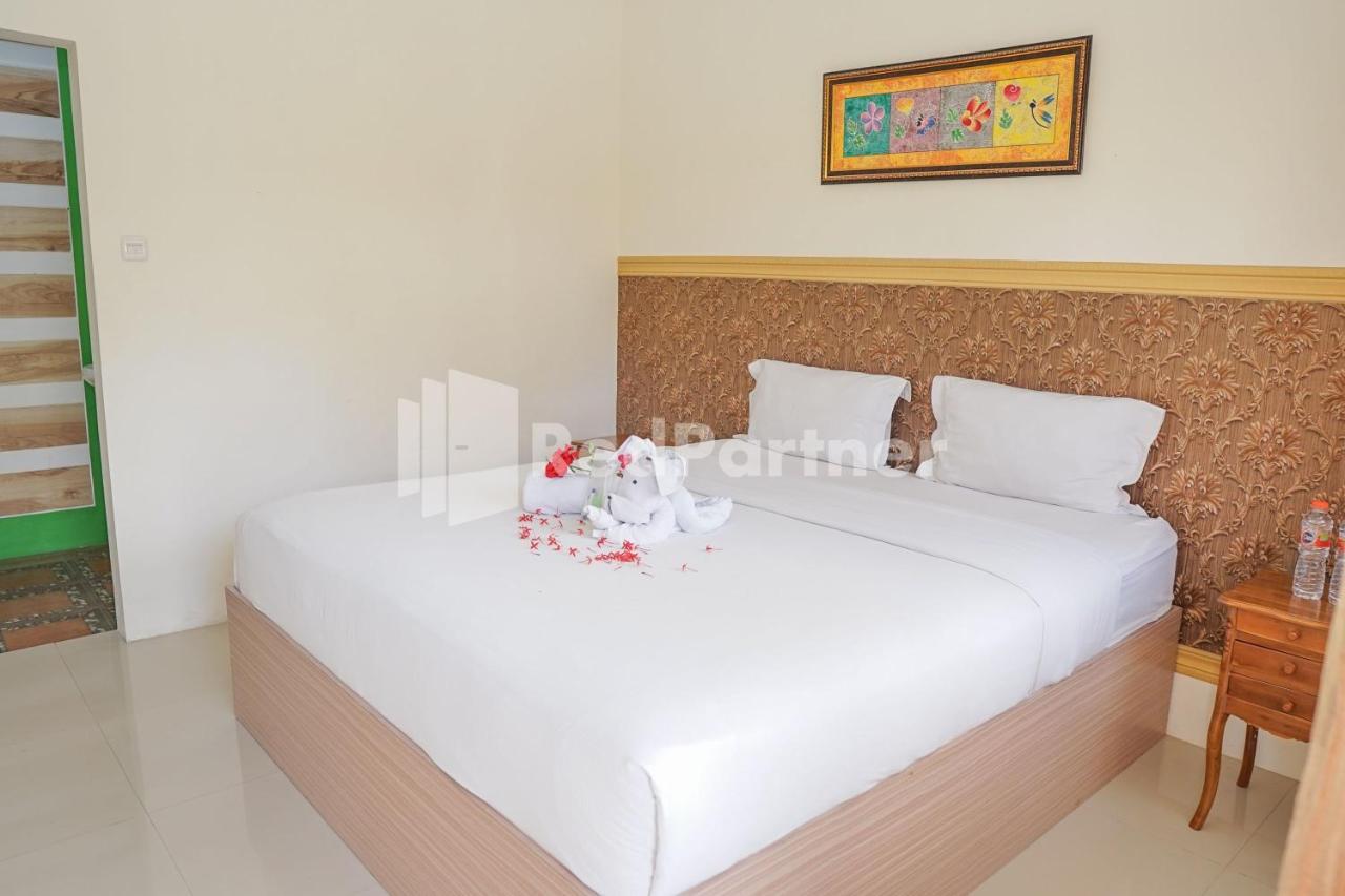 Adisa Homestay Near Saiful Anwar Malang Eksteriør bilde