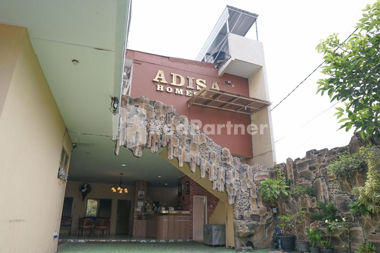 Adisa Homestay Near Saiful Anwar Malang Eksteriør bilde